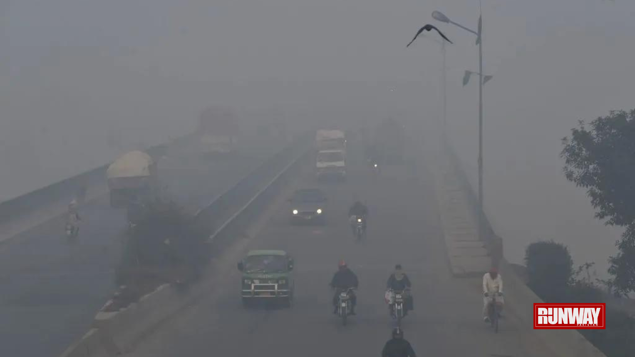 Lahore Smog Agriculture Punjab Smoke Runway Pakistan